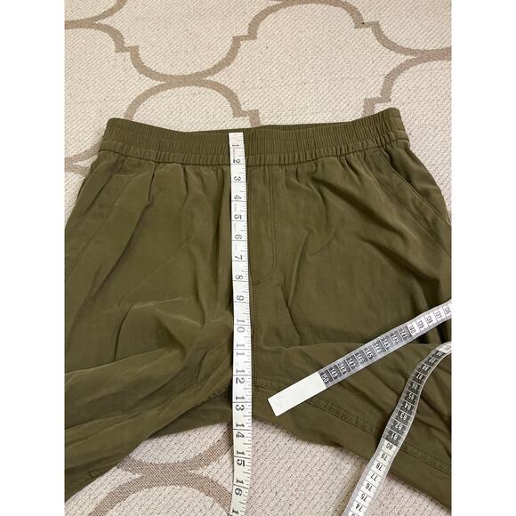 Old navy High-Waisted Twill Jogger Pants
 pull on, arboretum, size medium - Picture 8 of 12